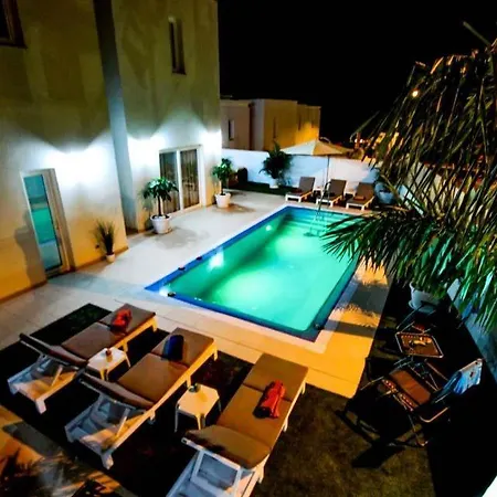 Playa De Fanabe Sleeps 8 Pool Air Con Wifi *